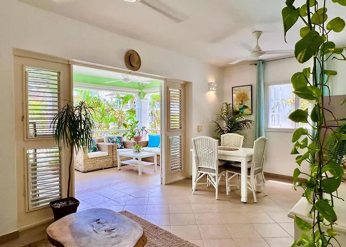 Superbe 2Bd Apt In Gated Community 2 Steps From Everything- Playa Popi