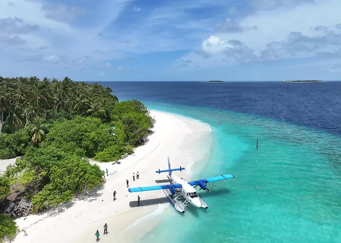 Swarn By Hawks Hotels Kamadhoo Baa Atoll
