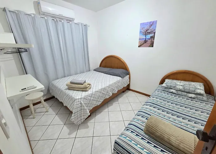 Apartamento 200 Metros Da Praia 03 Quartos Com Ar Condicionado - Meia Praia - Itapema