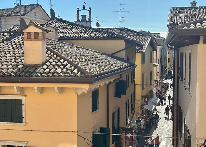 Palazzo Betteloni