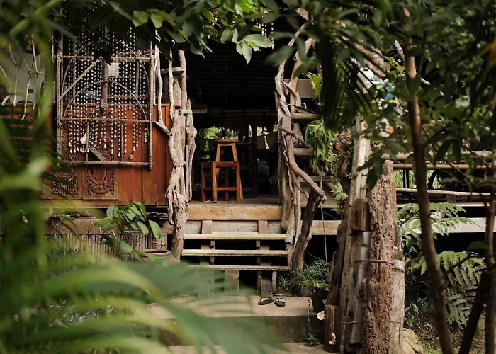 Seree Bungalows & Chill Bar