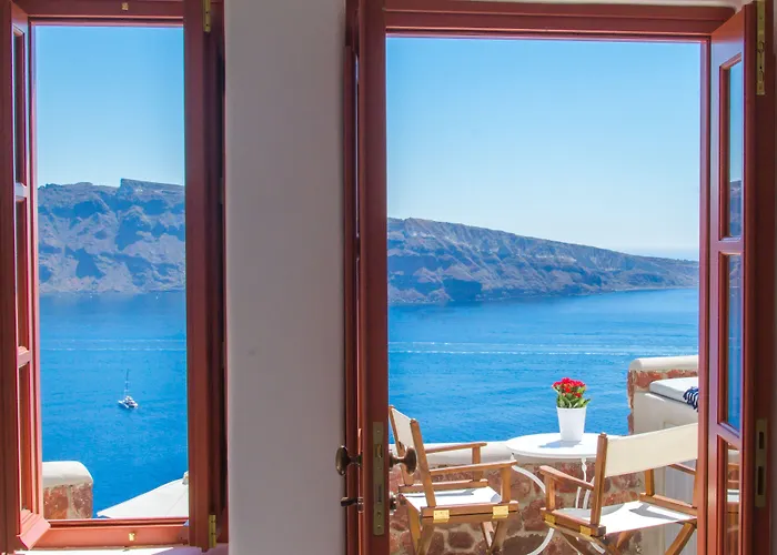 Oia Mare Villas