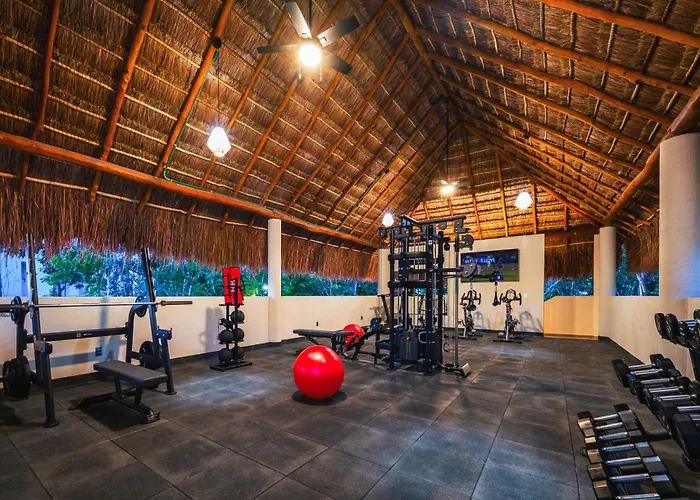 2 Pools,Long Stays,Peaceful Complex,Relax,Wifi,Remote Work,8Mins Drive To Beach,Casa Yellowstone