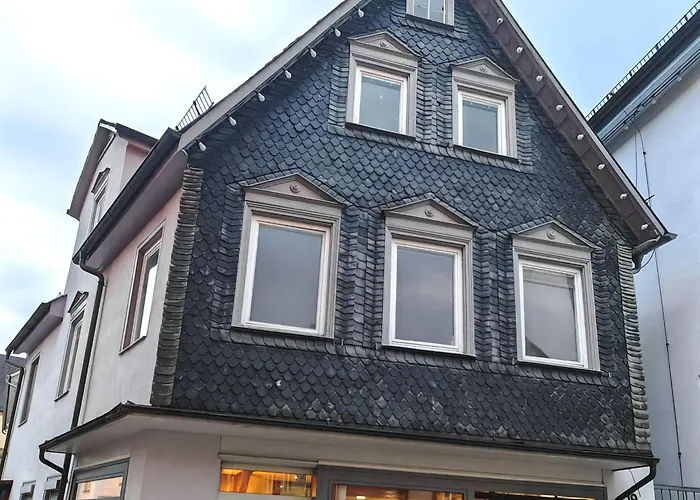Stadtmitte Apartment Im Historischen Viertel -100Qm Wohnflaeche & 30Qm Dachterrasse