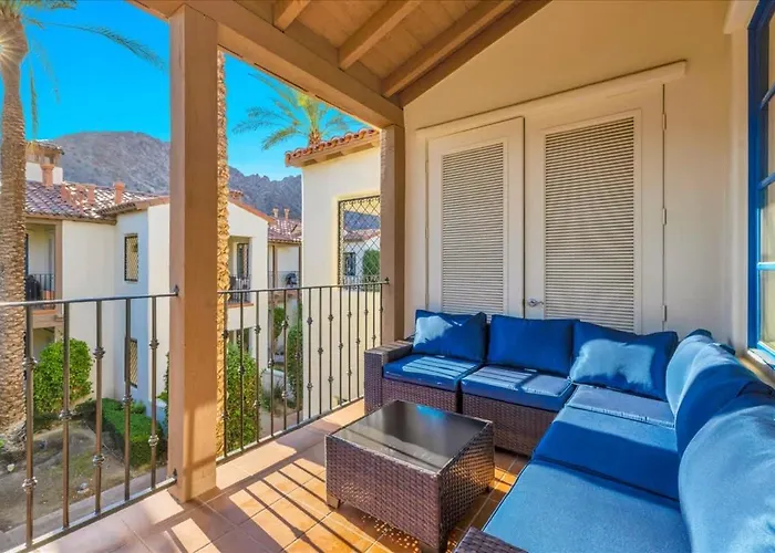 Upstairs 1Br Villa With Impeccable Views #A