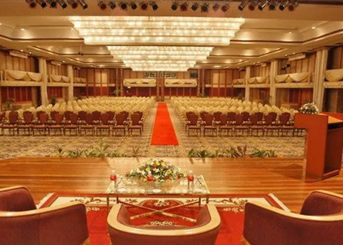 Puteri Wing - Riverside Majestic Hotel