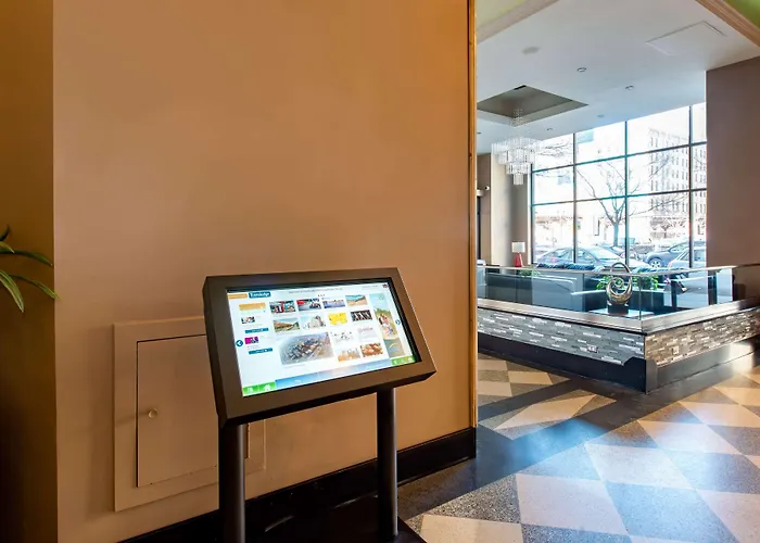 Travelodge By Wyndham Downtown Chicago