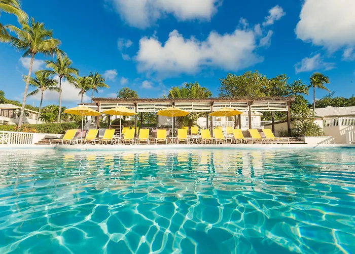 Romora Bay Resort & Marina
