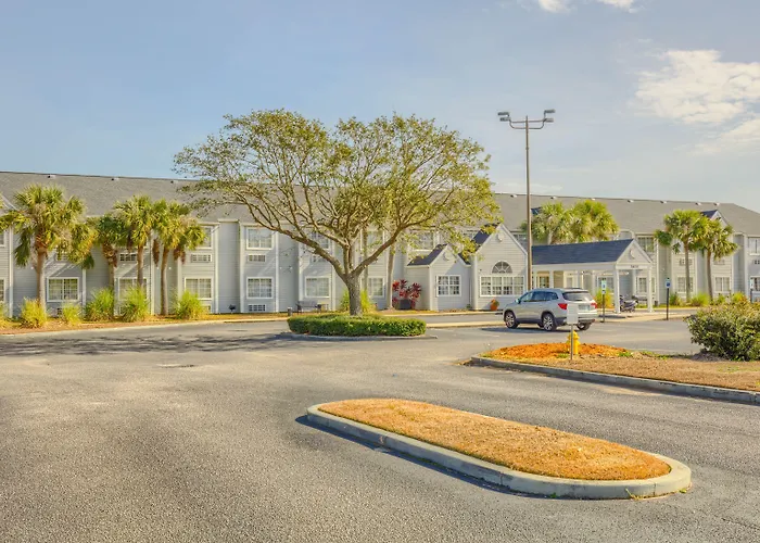 Microtel Inn & Suites By Wyndham Gulf Shores