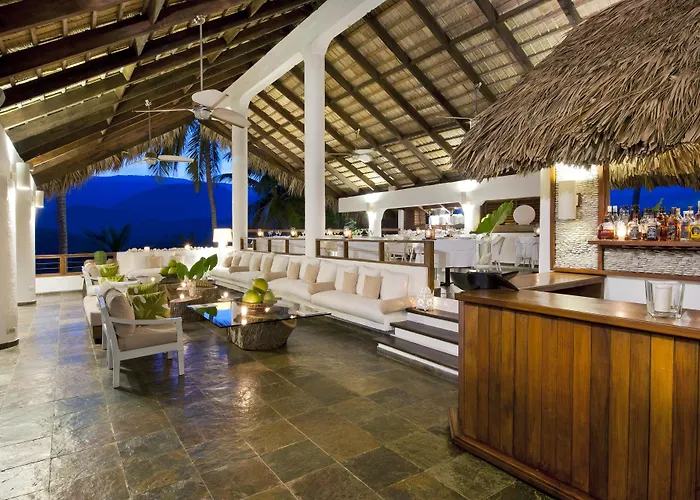 Casa Bonita Tropical Lodge & Spa