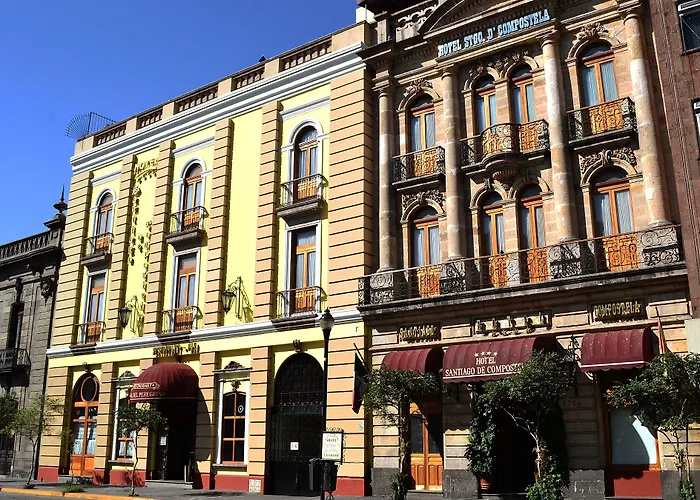 Hotel Santiago De Compostela - Guadalajara Centro Historico