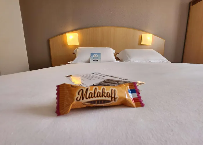 Kyriad Hotel Montpellier Centre Antigone
