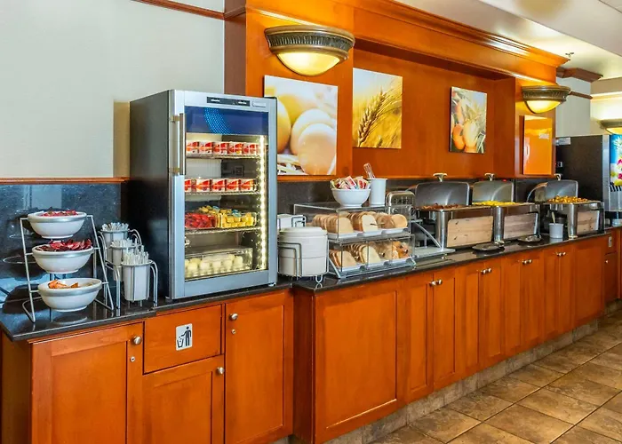 Comfort Inn & Suites Salmon Arm