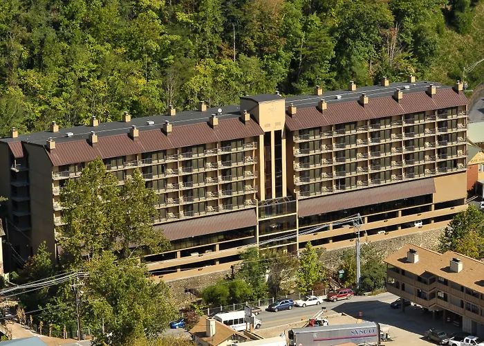 Edgewater Hotel And Conference Center