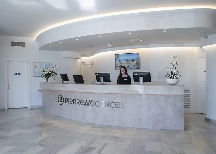 Hotel El Puerto By Pierre Vacances