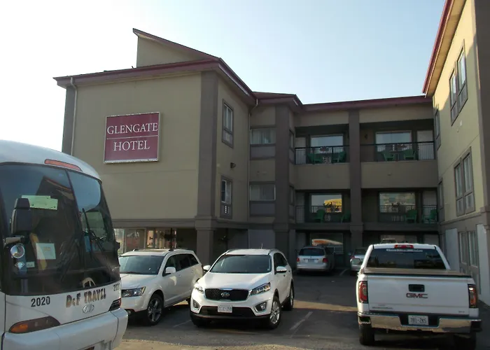 The Glengate Hotel & Suites