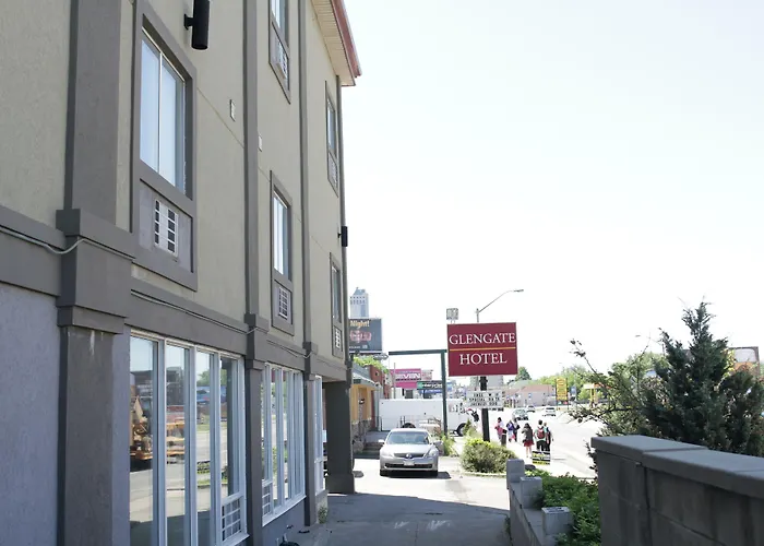 The Glengate Hotel & Suites