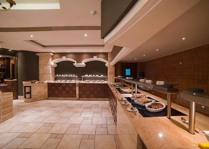 Maritim Antonine Hotel & Spa
