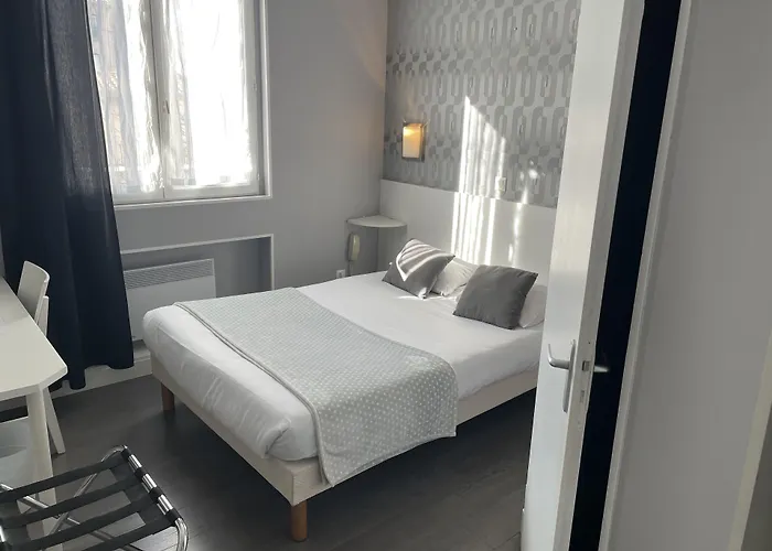 Hotel Du Midi