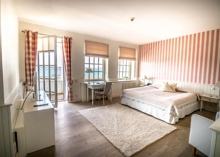 Strandhotel Gluecksburg