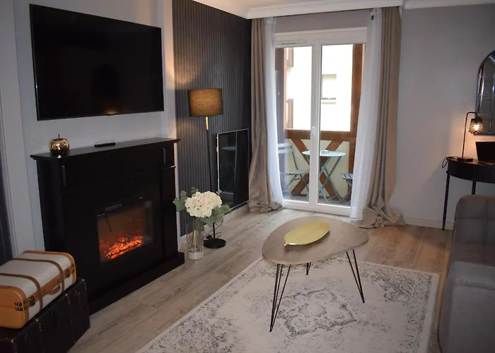 Le Trophee Boutique Hotel Spa- La Loggia Appart'Hotel