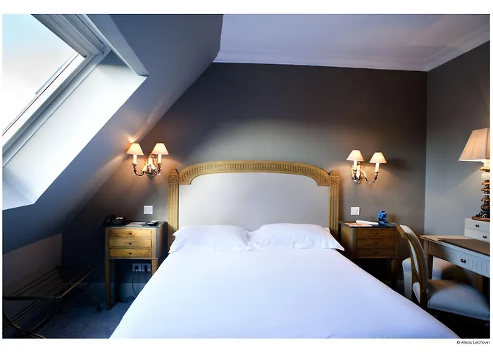 Hotel De La Treille