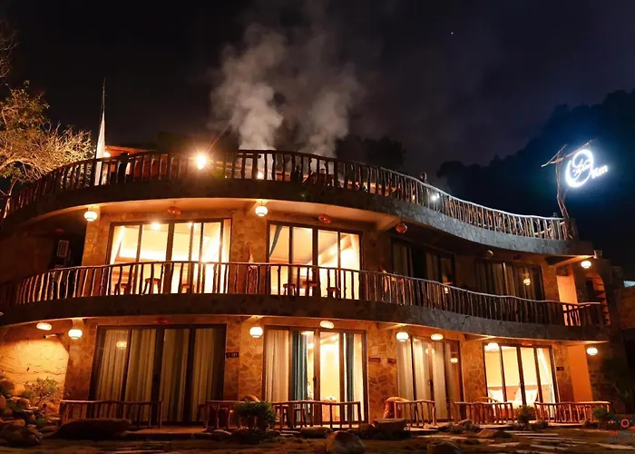 Tram Tau Eco Garden Resort & Hot Spring