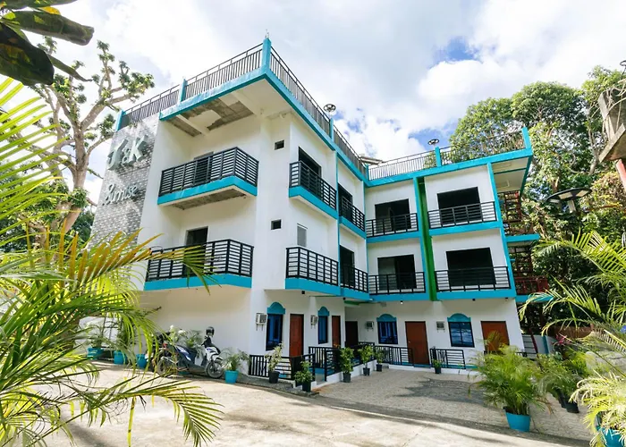 J&K Apartelle