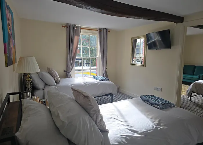 Family Room 2 - The Unicorn Hotel