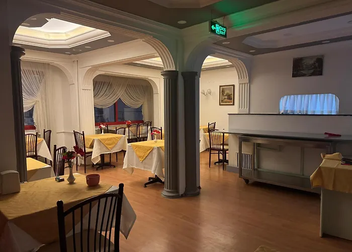 S Celik Royal Otel