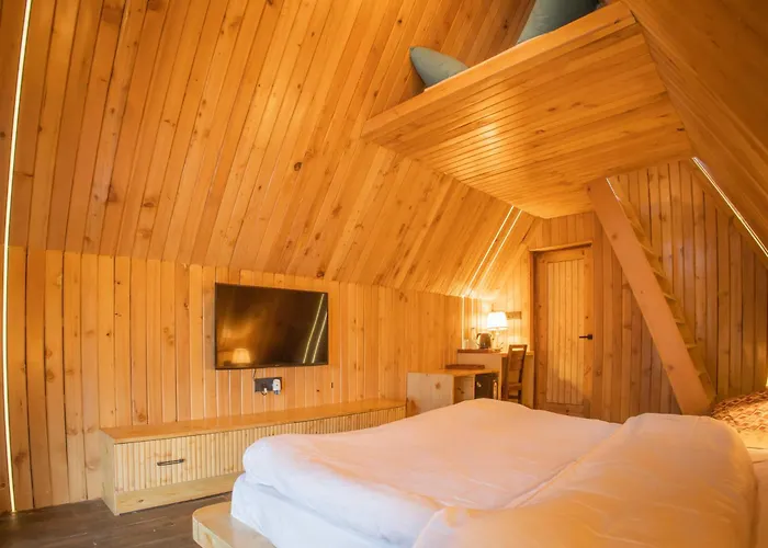 Dreamation Resorts By Vaana - Bir, Part Of Stayvista