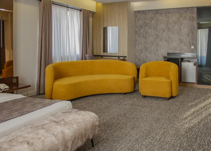 Leork Hotel