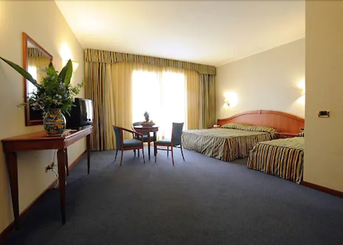 Hotel President