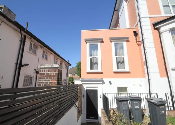 Osterley Mews