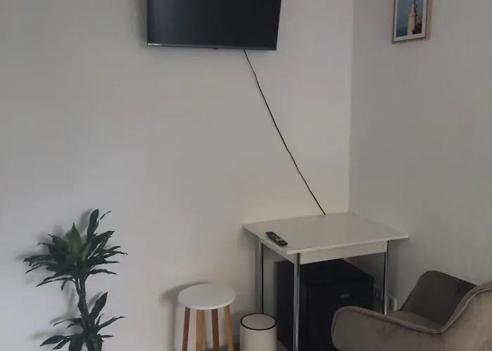 Zimmer Mit Eigenem Bad Und Eigenem Eingang