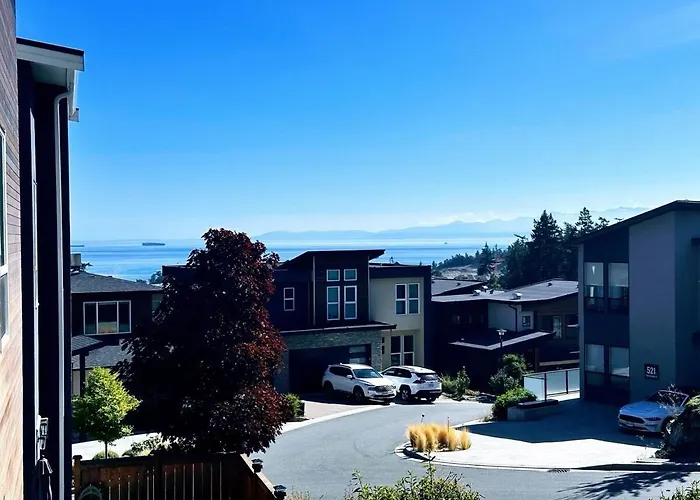 Oceana Retreat - Cozy 1Br Suite With Outdoor Oasis