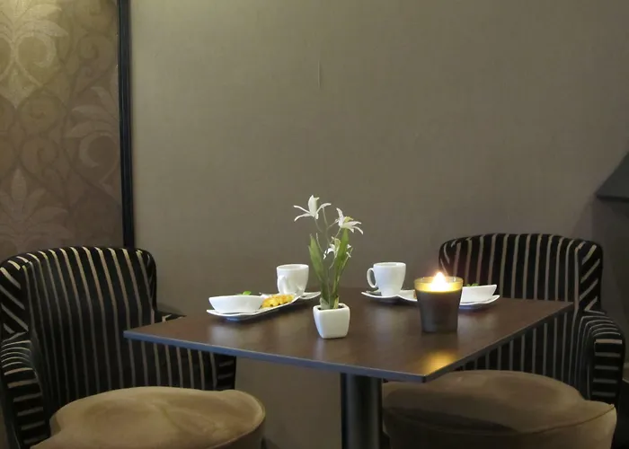 Le Trophee Boutique Hotel Spa- La Loggia Appart'Hotel