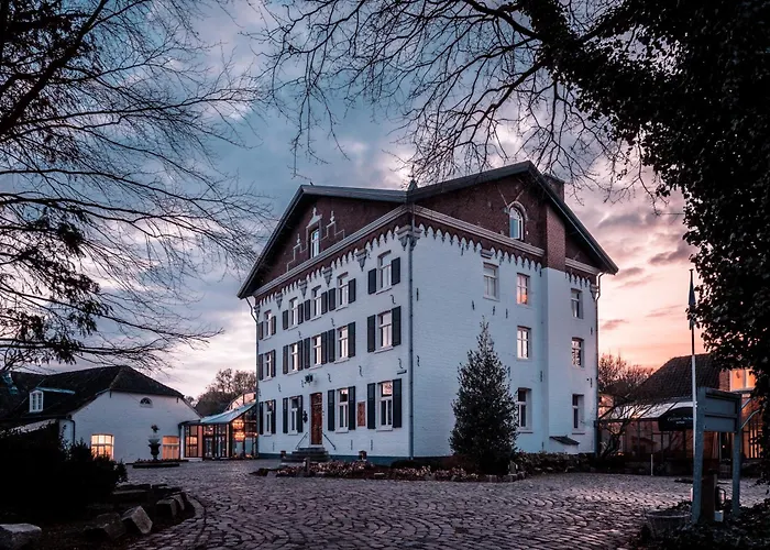 Fletcher Hotel Chateau De Raay