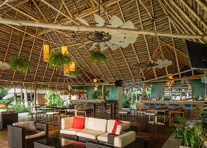 Bahia Del Sol Beach Front Boutique Hotel