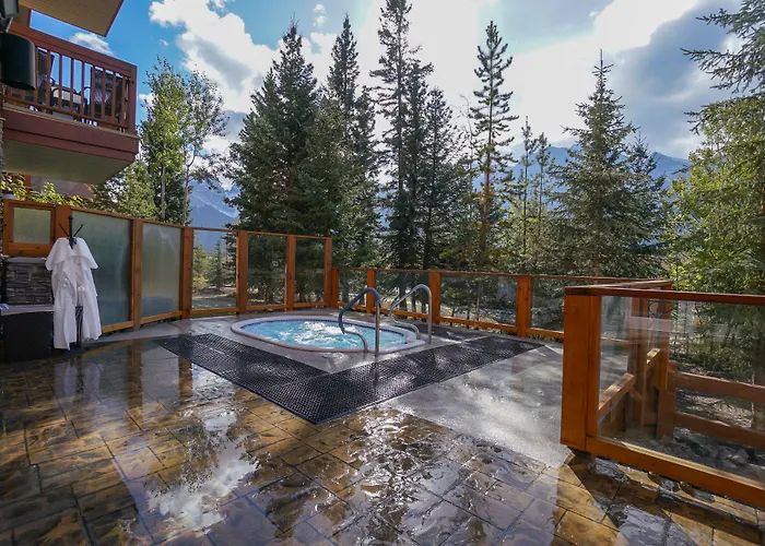 Falcon Crest Lodge By Clique