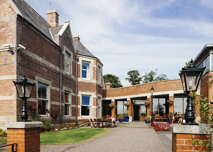 Brandon House Hotel