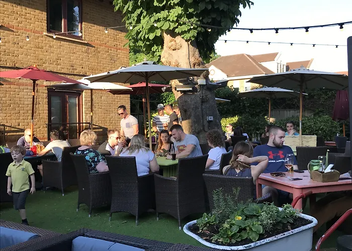 Crown Hotel