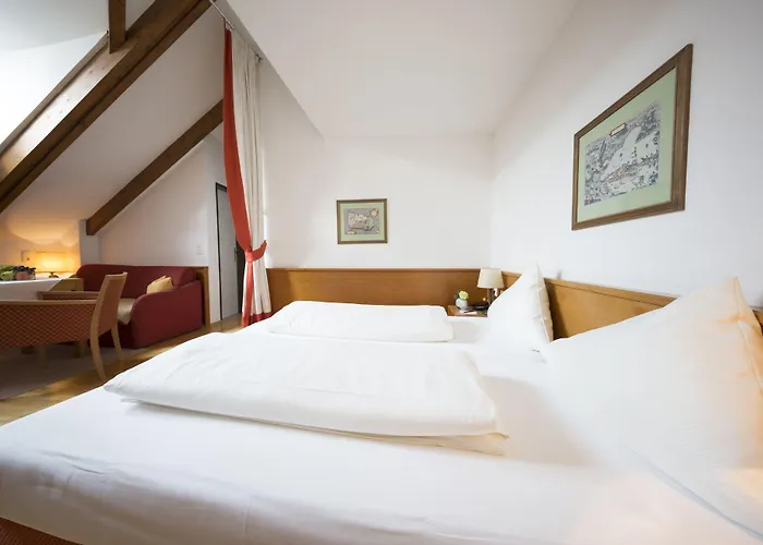 Altstadthotel Weisses Kreuz
