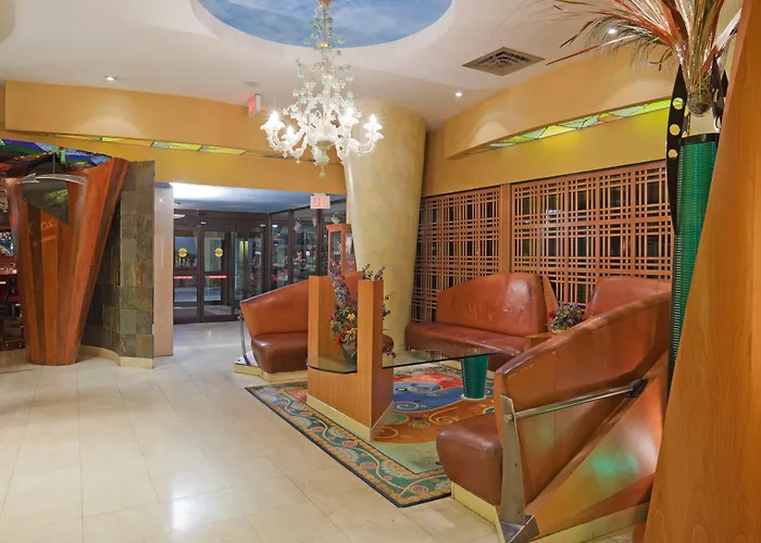 Holiday Inn Niagara Falls-By The Falls By Ihg