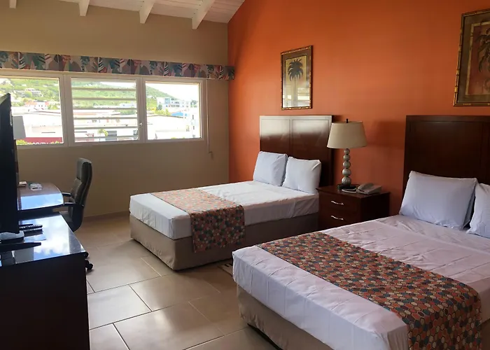 Carl'S Unique Inn & Conference Facilities