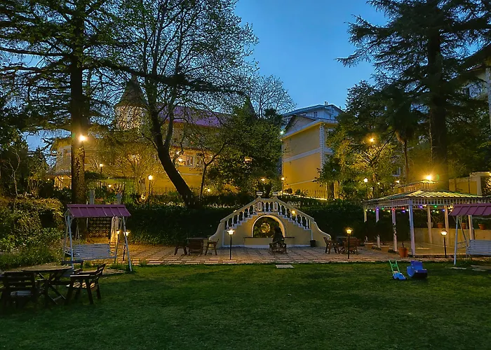 Welcomheritage Kasmanda Palace