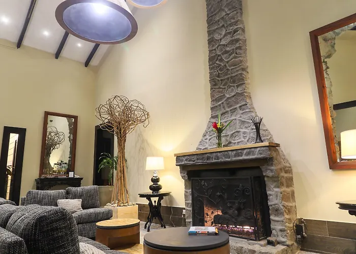 The Riverside Inn