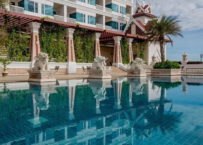 Grand Pacific Sovereign Resort & Spa