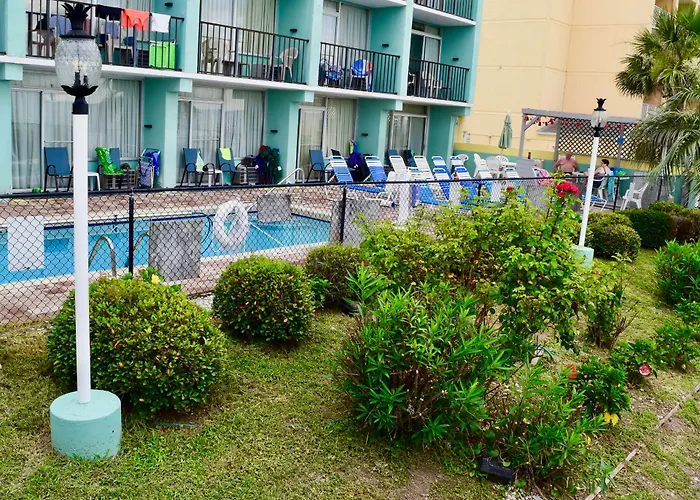 Beach Club At Montego Inn