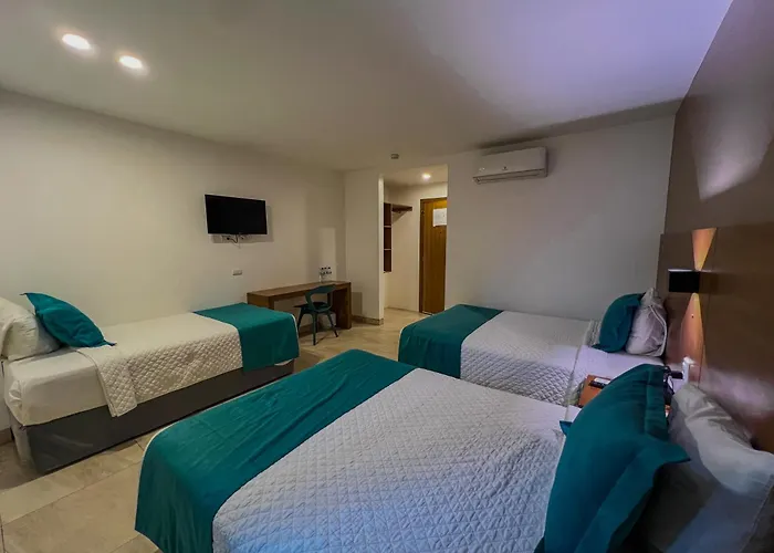 Aquamarina Hotel